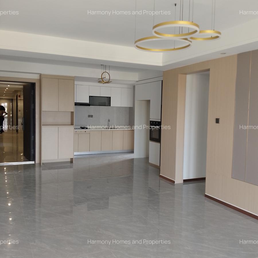 Furnished 3 Bed Apartment with En Suite at Riverside - 4