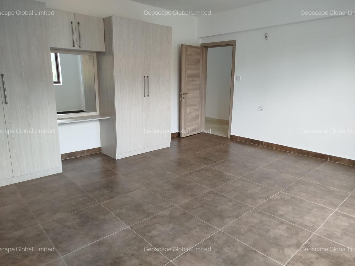 3 Bed Apartment with En Suite in Westlands Area - 12