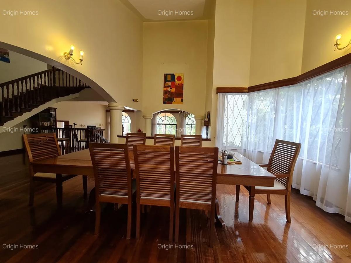 5 Bed House with En Suite at Nyari - 14