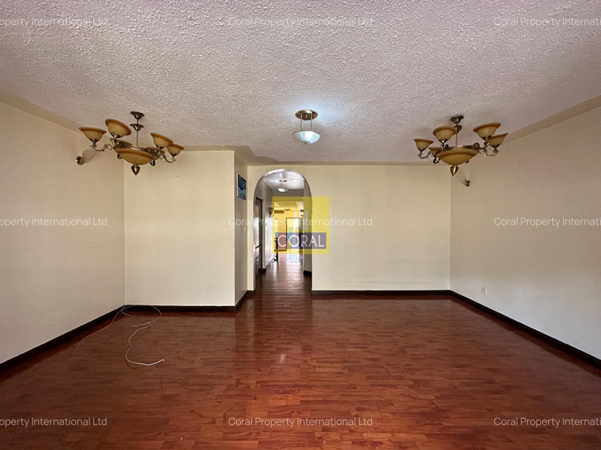 4 Bed Townhouse in Kileleshwa - 2