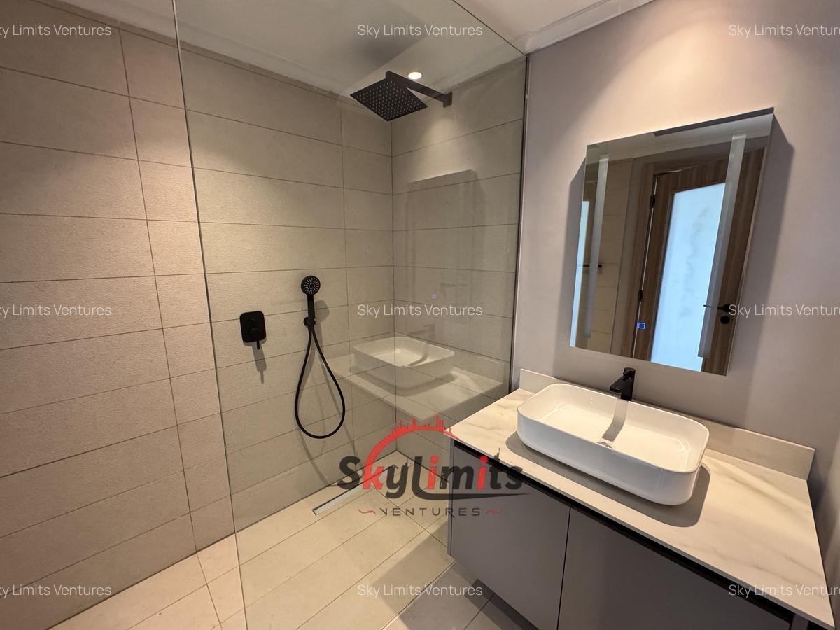 4 Bed Townhouse with En Suite in Runda - 16