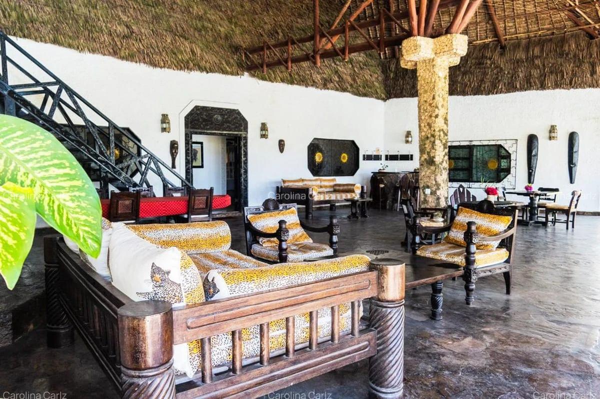 6 Bed Villa with En Suite in Watamu - 6