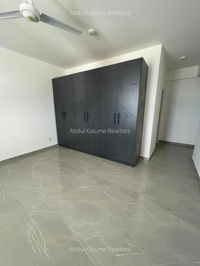 Serviced 3 Bed Apartment with En Suite at Nyali - 10