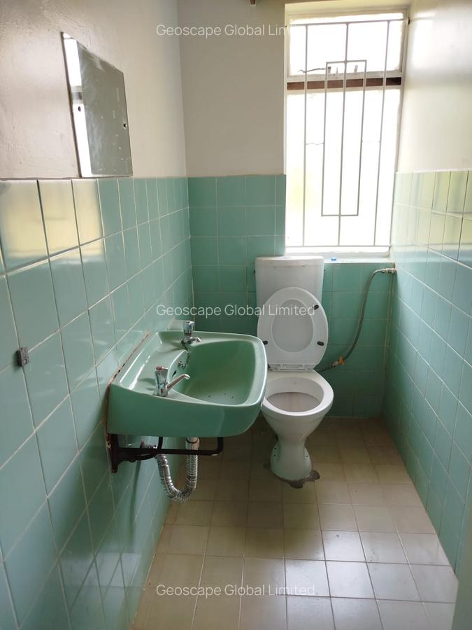 4 Bed House with En Suite in Kiambu Road - 10