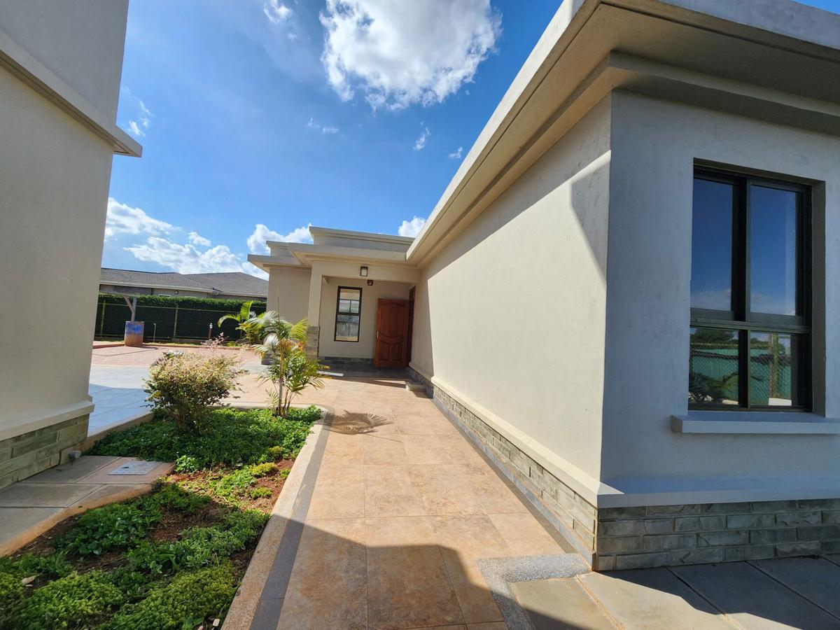 6 Bed House with En Suite in Tatu City - 11