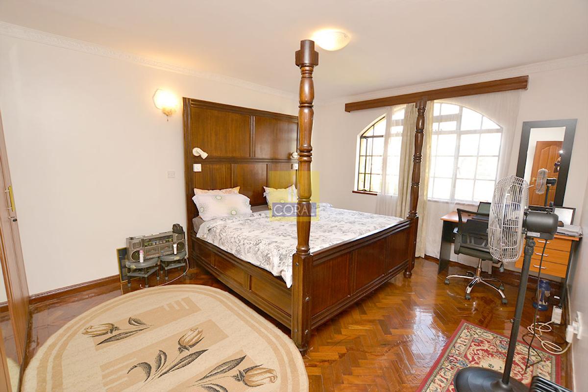 4 Bed Apartment with En Suite at Westlands - 16