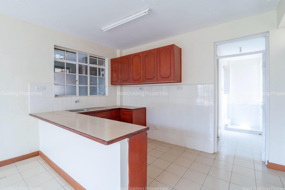 3 Bed Apartment with En Suite in Thika - 10