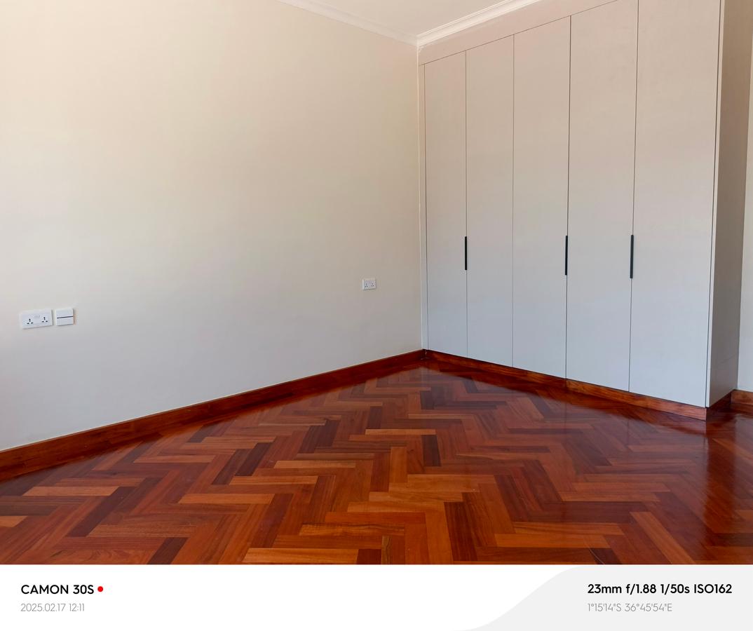 6 Bed Townhouse with En Suite in Loresho - 17