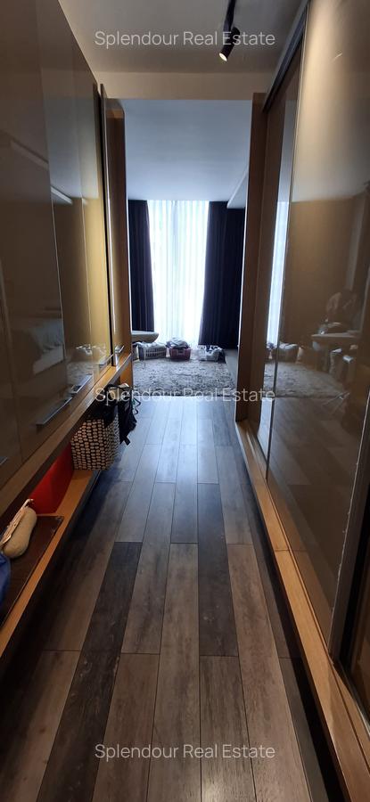 4 Bed Apartment with En Suite in Parklands - 6