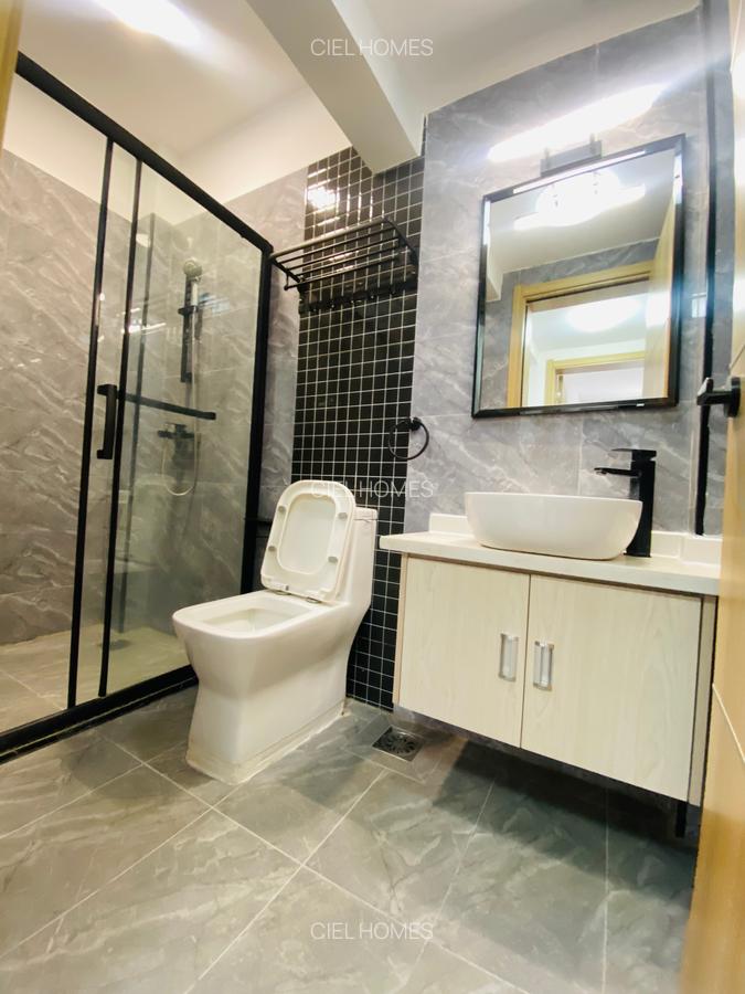 1 Bed Apartment with Swimming Pool at Wood Avenue - 4