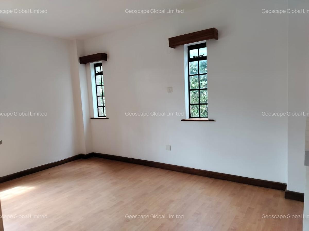 5 Bed House with En Suite in Karen - 7