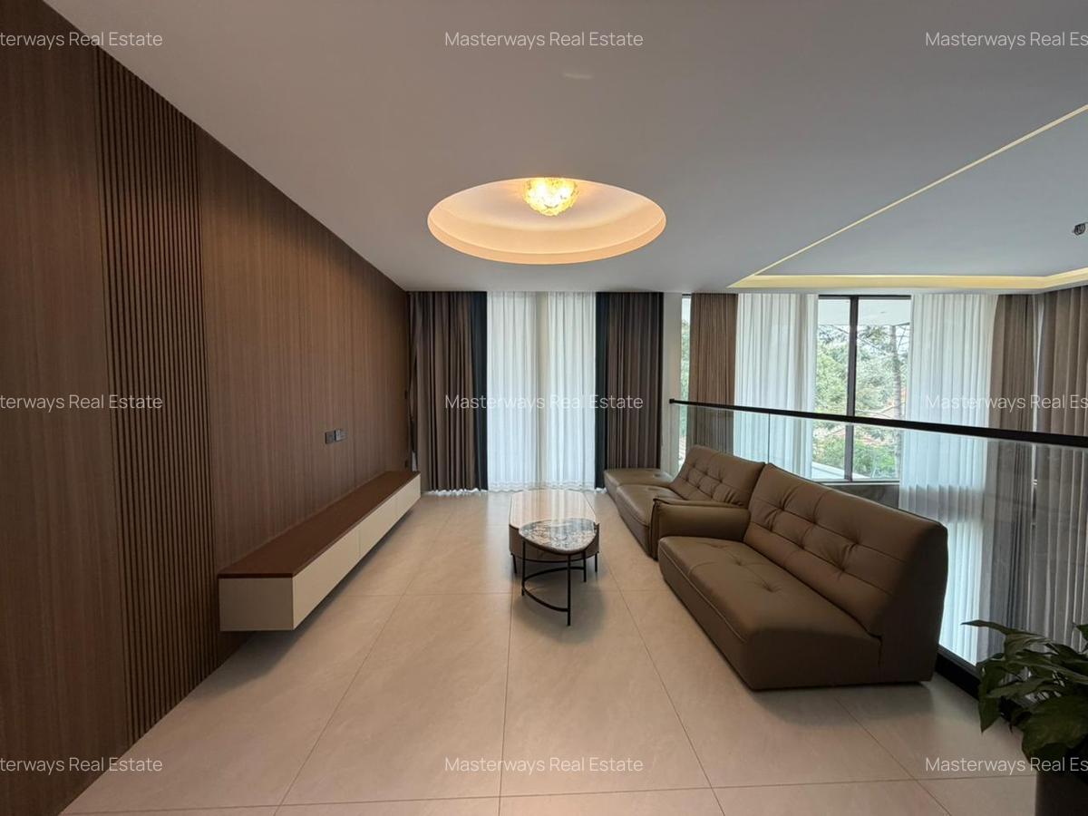 5 Bed Villa with En Suite in Lavington - 11