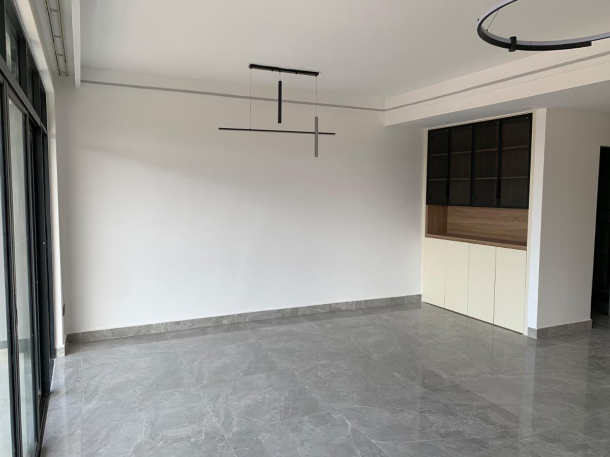 2 Bed Apartment with En Suite in Kilimani - 3