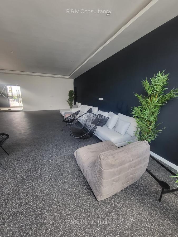 1 Bed Apartment with Swimming Pool at Lower East - 17