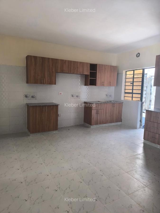 3 Bed House with En Suite in Kitengela - 4