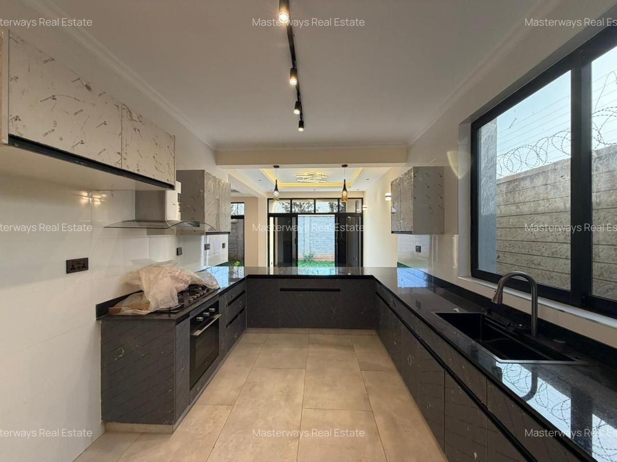 4 Bed Townhouse with En Suite in Kiambu Road - 2