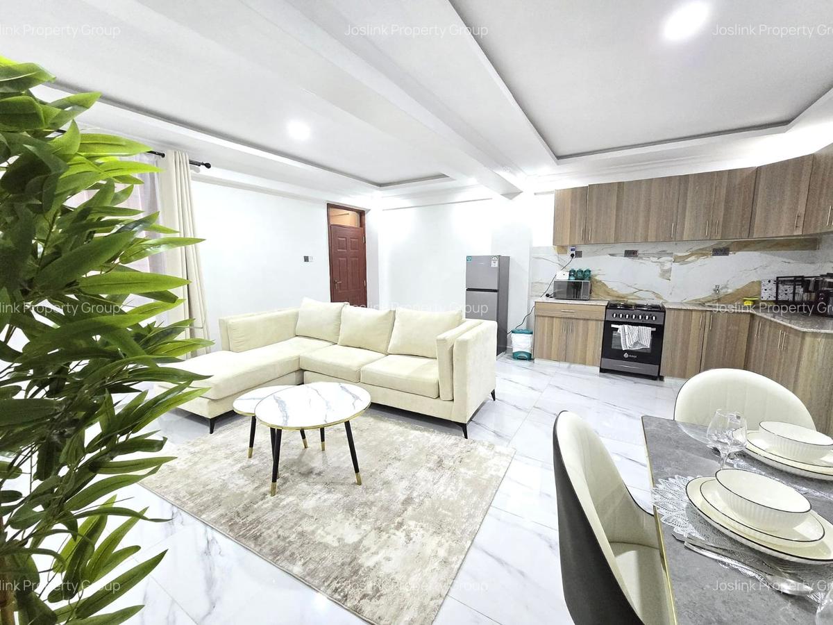 3 Bed Apartment with En Suite at Greenwood Drive - 15