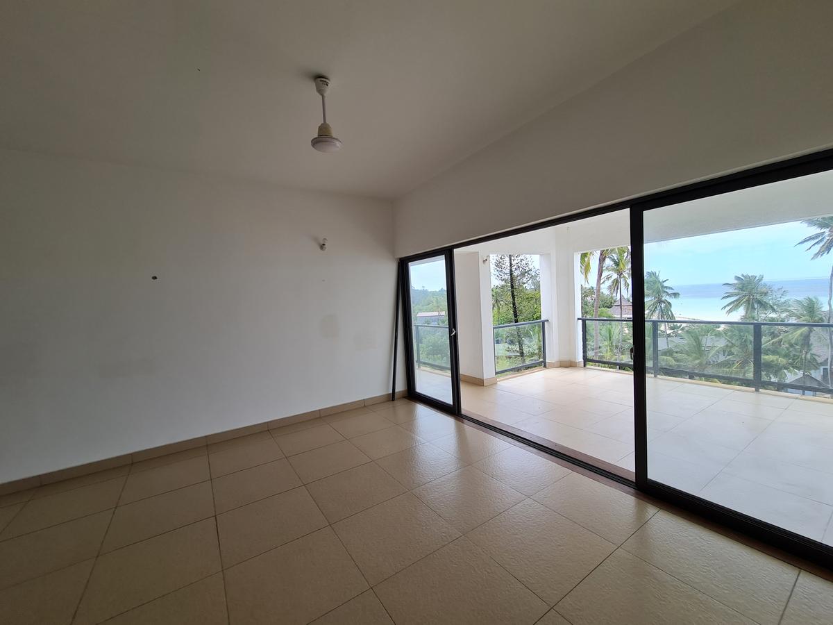 3 Bed Apartment with En Suite in Nyali Area - 7