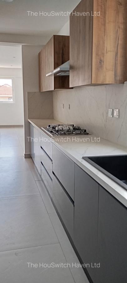 4 Bed Apartment with En Suite at Off General Mathenge Rd - 4
