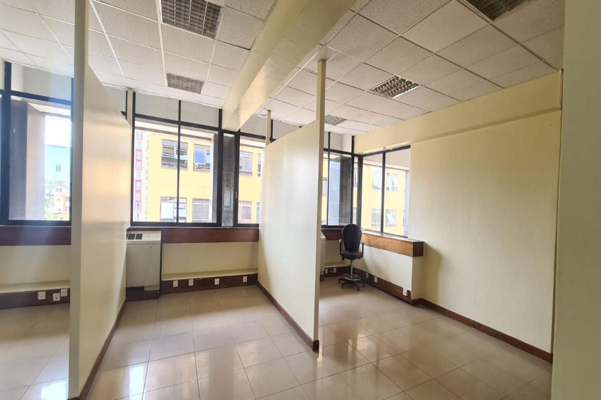 Office in Westlands Area - 20