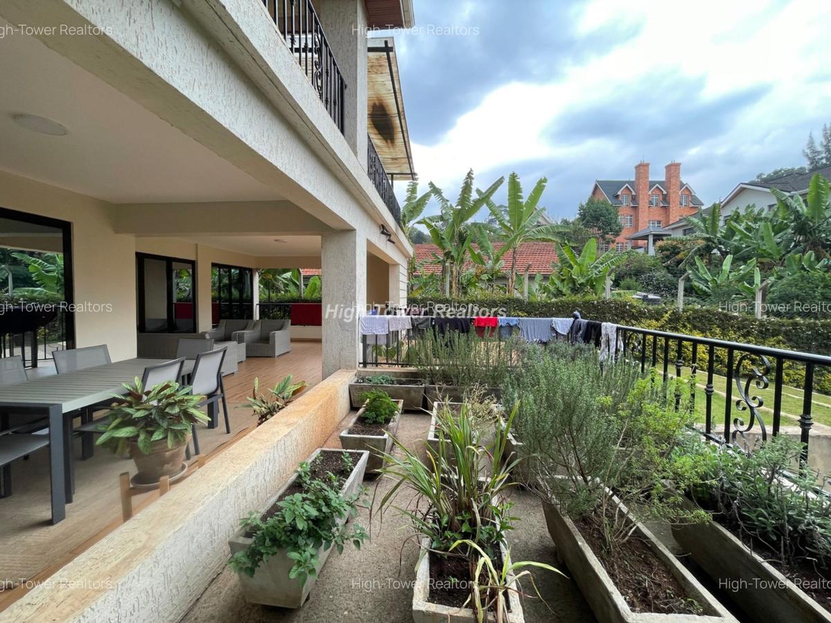 5 Bed House with En Suite at Kerarapon Drive - 20