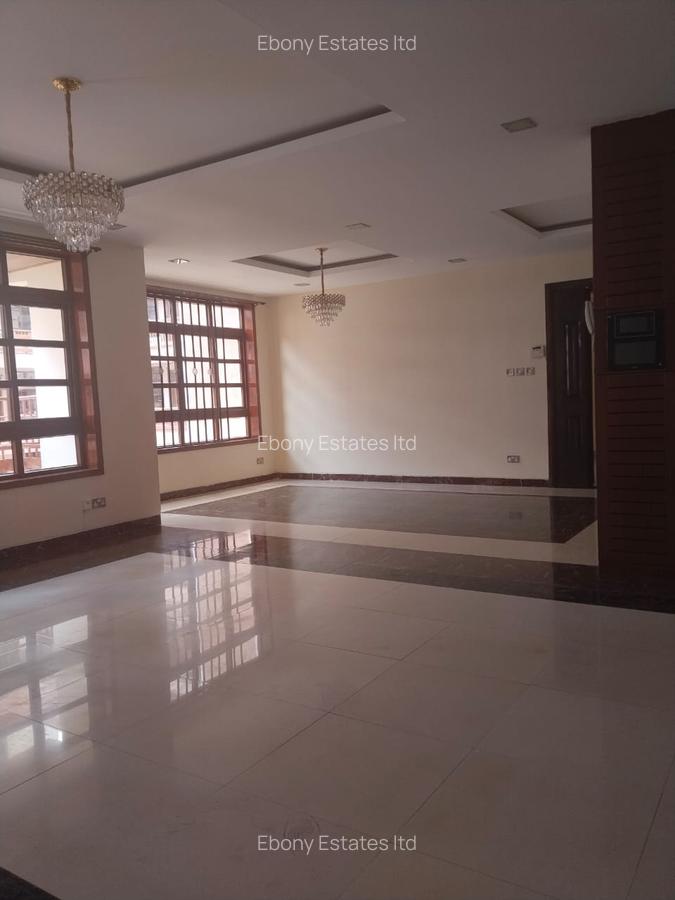 4 Bed Apartment with En Suite in Lavington - 9