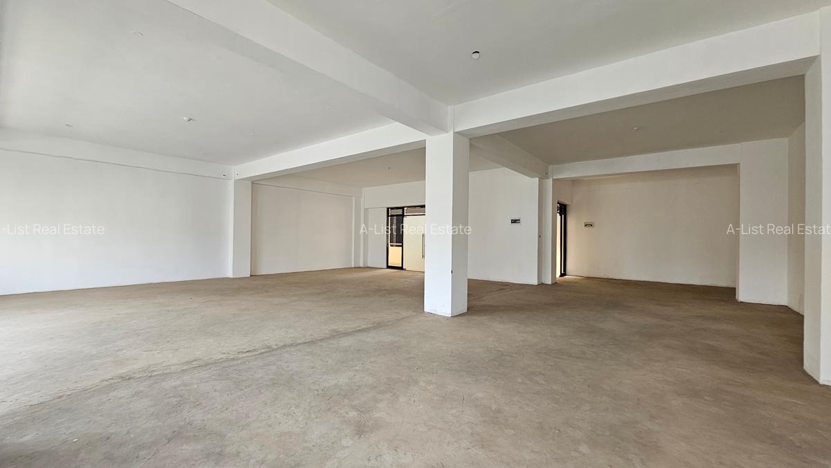 2,000 ft² Commercial Property with Service Charge Included at Chaka Road - 16