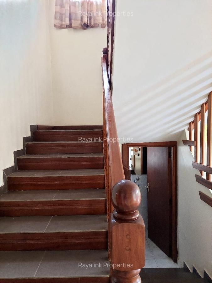 4 Bed Townhouse with En Suite at Kilimani - 12