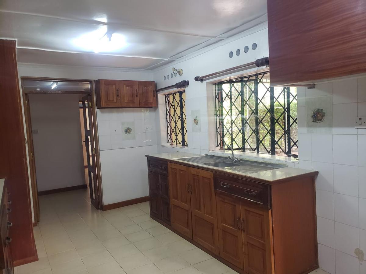 3 Bed House with En Suite at Karen - 7