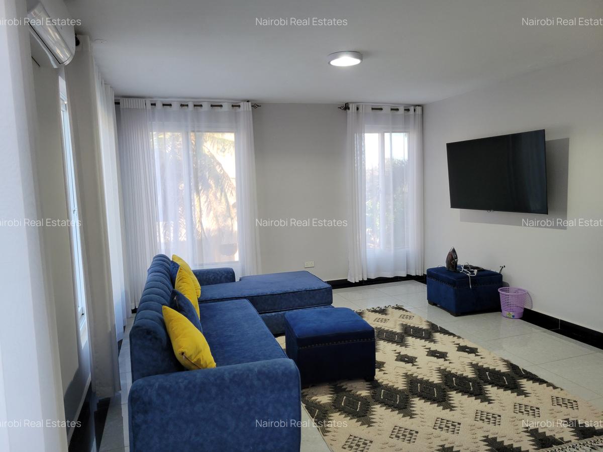 3 Bed House with En Suite in Diani - 16