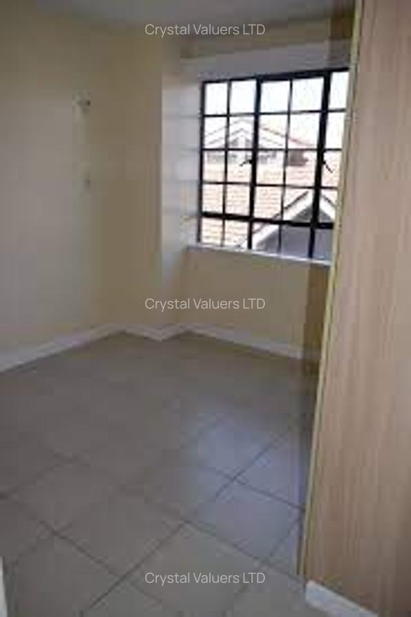 2 Bed Apartment with En Suite at Five-Star Gardens - 8