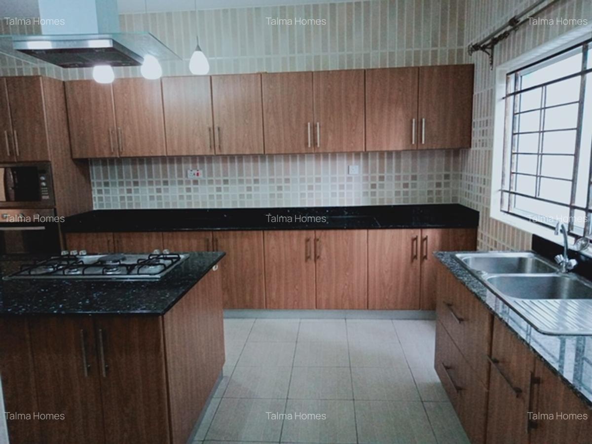 3 Bed Apartment with En Suite at Rhapta Road - 7