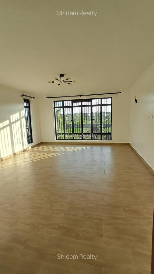 4 Bed House with En Suite at Daykio - 9