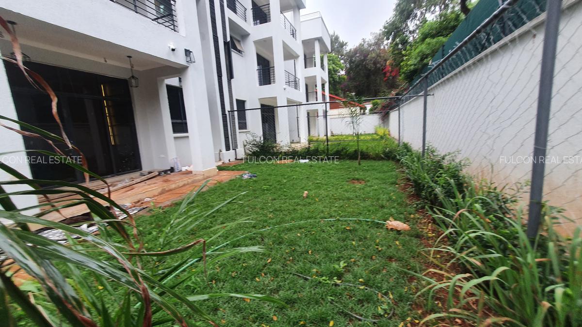 4 Bed Apartment with En Suite in Lavington - 15