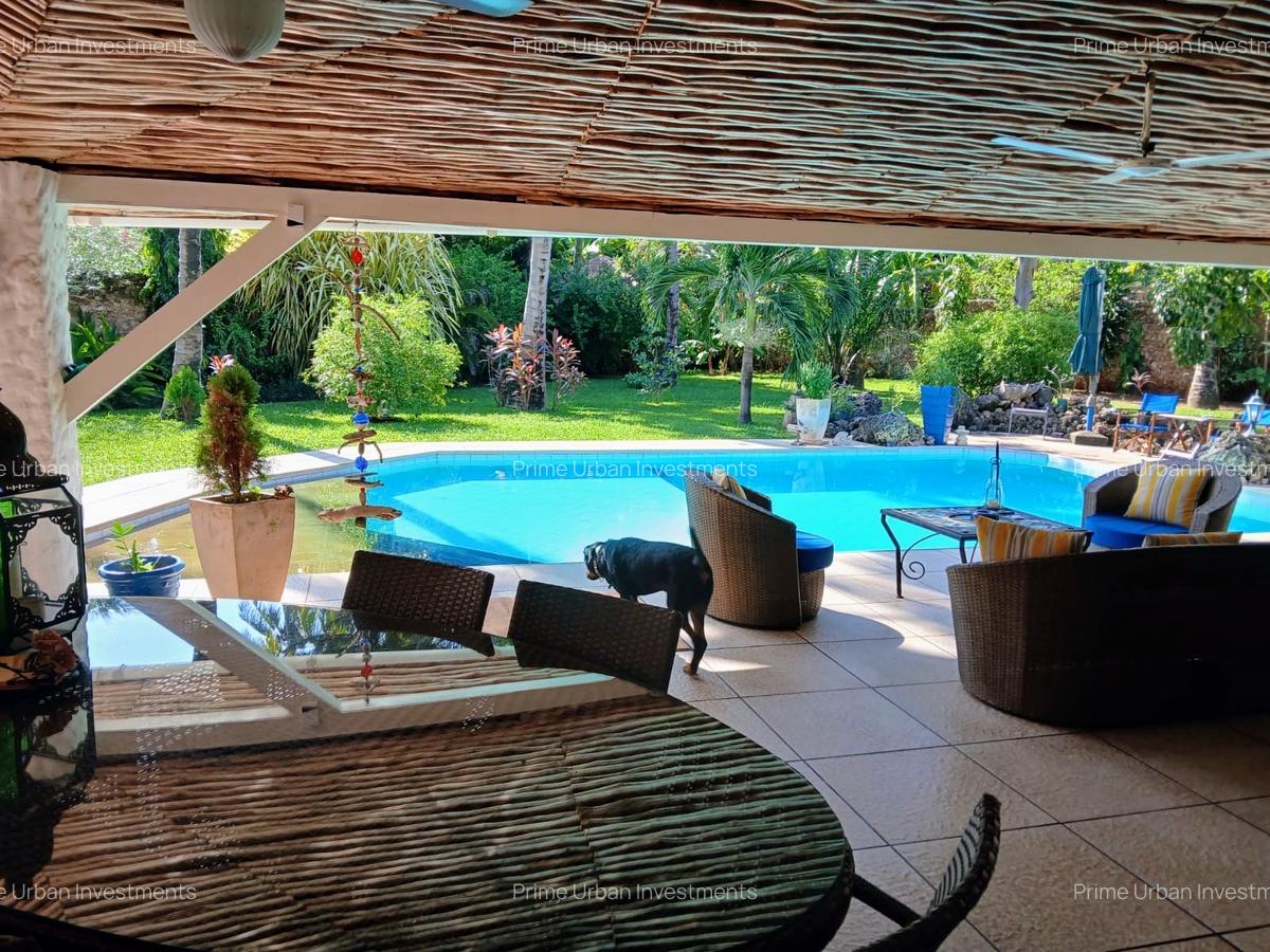 2 Bed House with En Suite in Mtwapa - 5