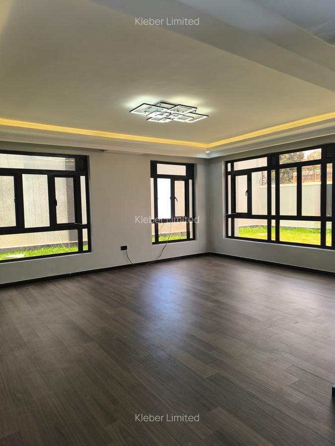 5 Bed House with En Suite in Ruiru - 9