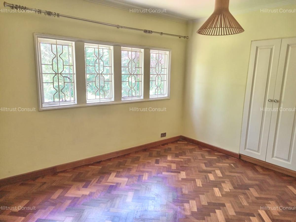 4 Bed House with En Suite in Muthaiga - 5