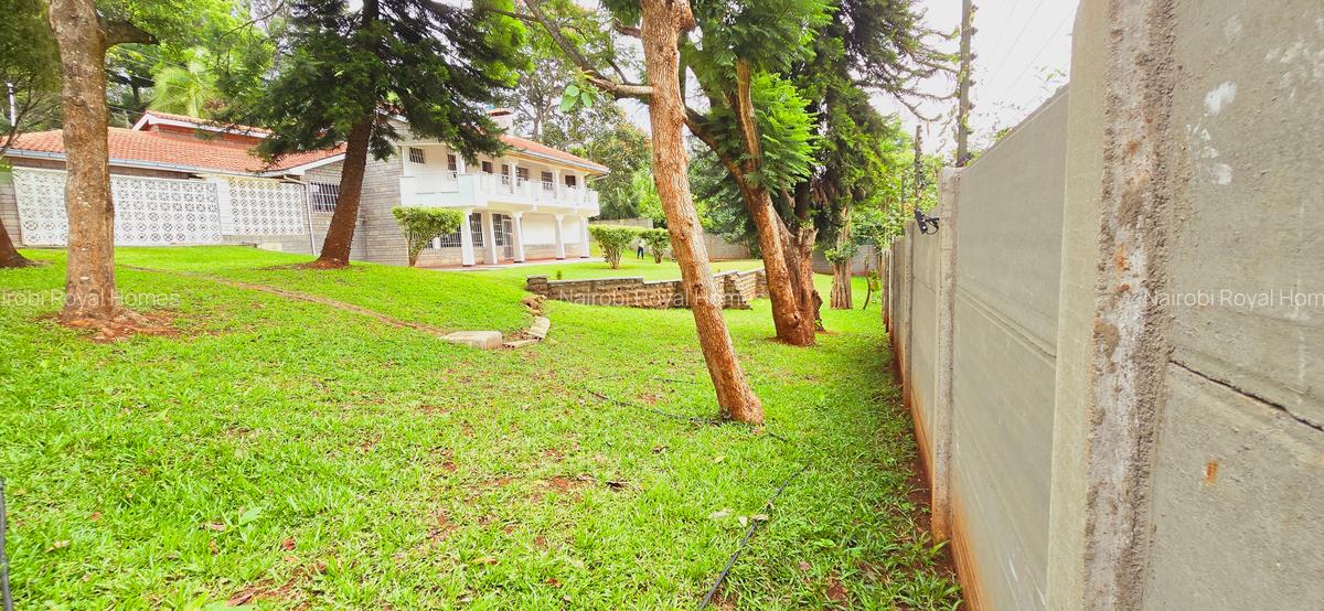 Commercial Property with Service Charge Included at Whispers Avenue - 5