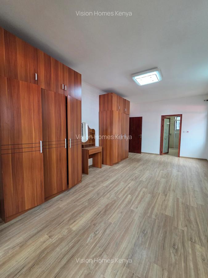 3 Bed Apartment with En Suite in Kilimani - 1