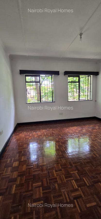 4 Bed Townhouse with En Suite at Lavington Road - 20