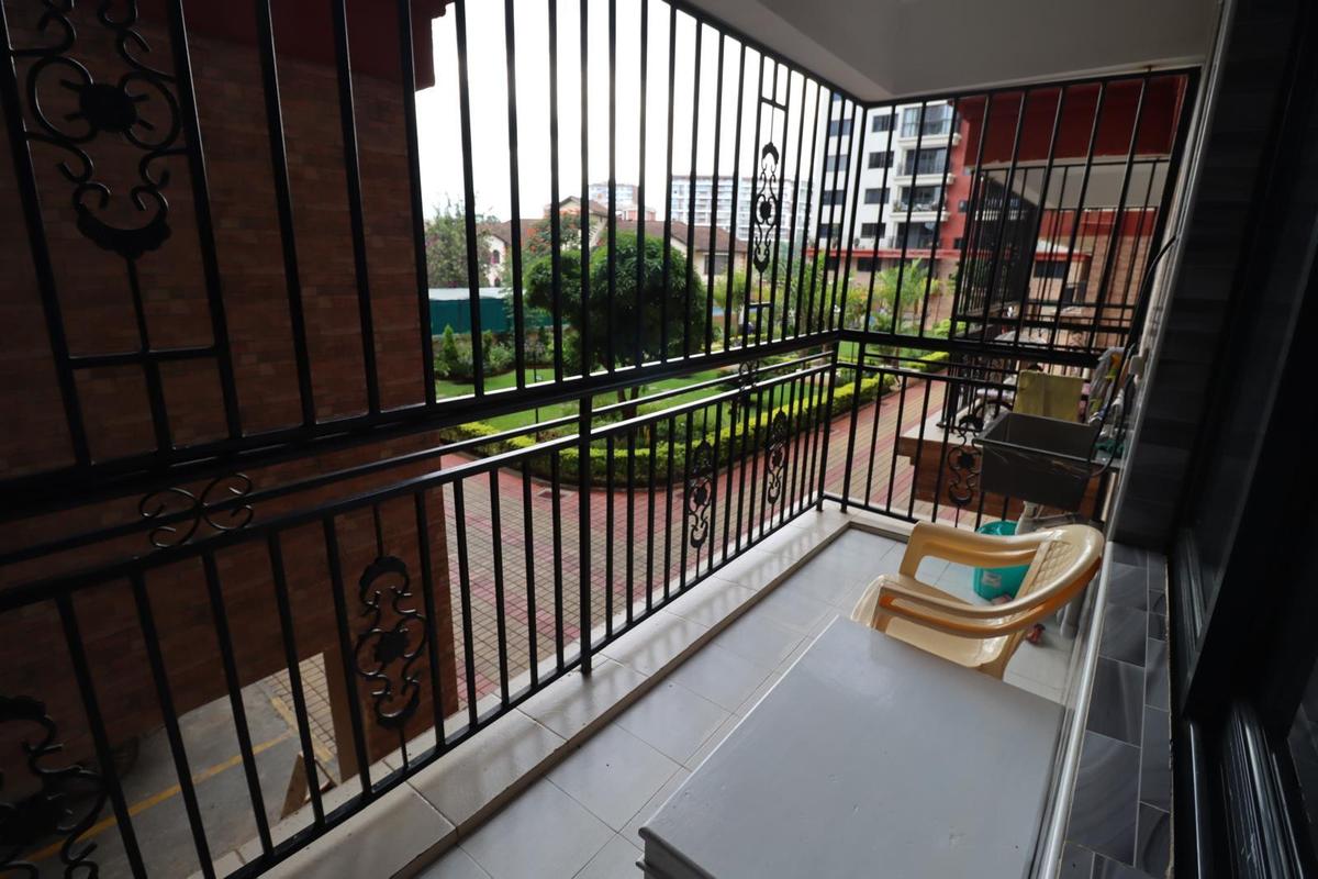 Serviced 3 Bed Apartment with En Suite in Kilimani - 4