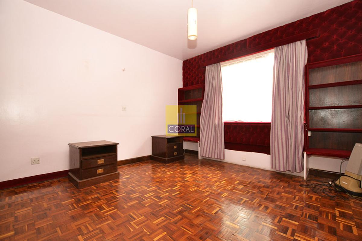 2 Bed Apartment in Rhapta Road - 12