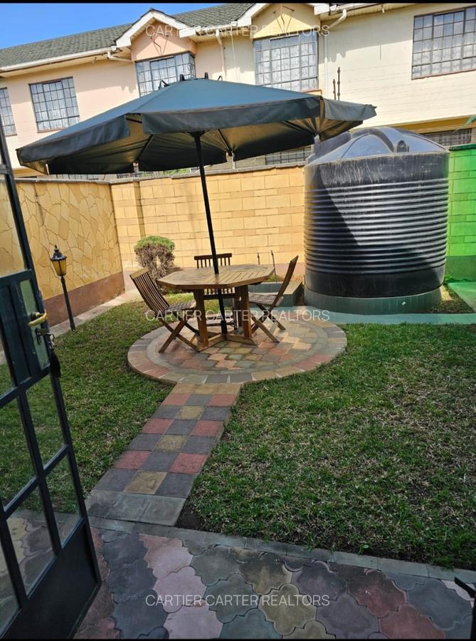 3 Bed Townhouse with En Suite in Donholm - 6