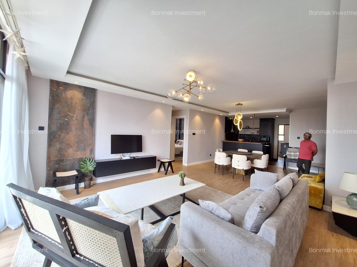 Furnished 3 Bed Apartment with En Suite at Brookside Drive - 6