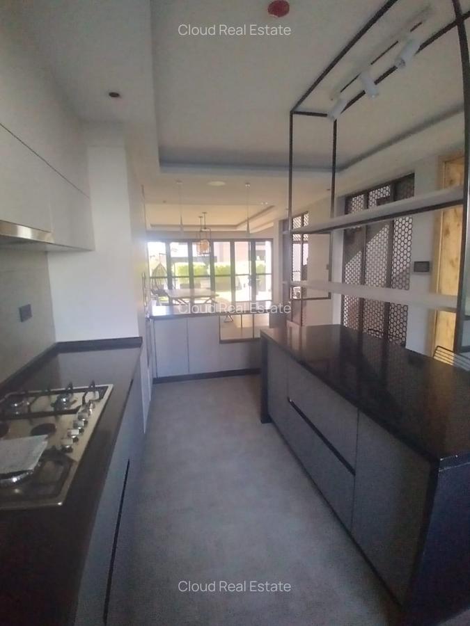 4 Bed Townhouse with En Suite in Lavington - 7