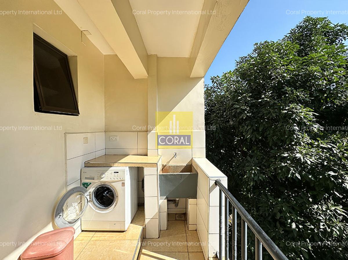 2 Bed Apartment with En Suite in Westlands Area - 12