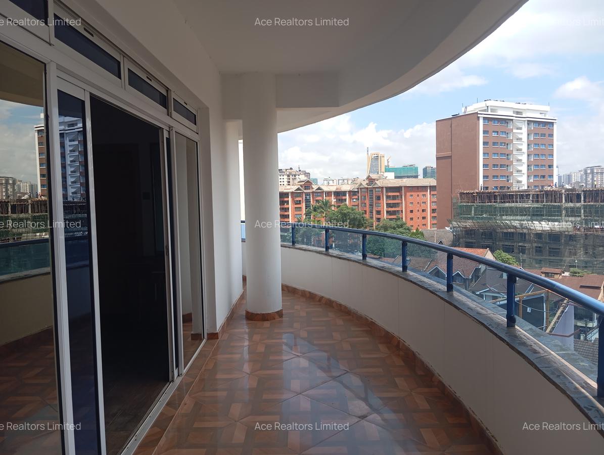 4 Bed Apartment with En Suite at Siaya Road - 5