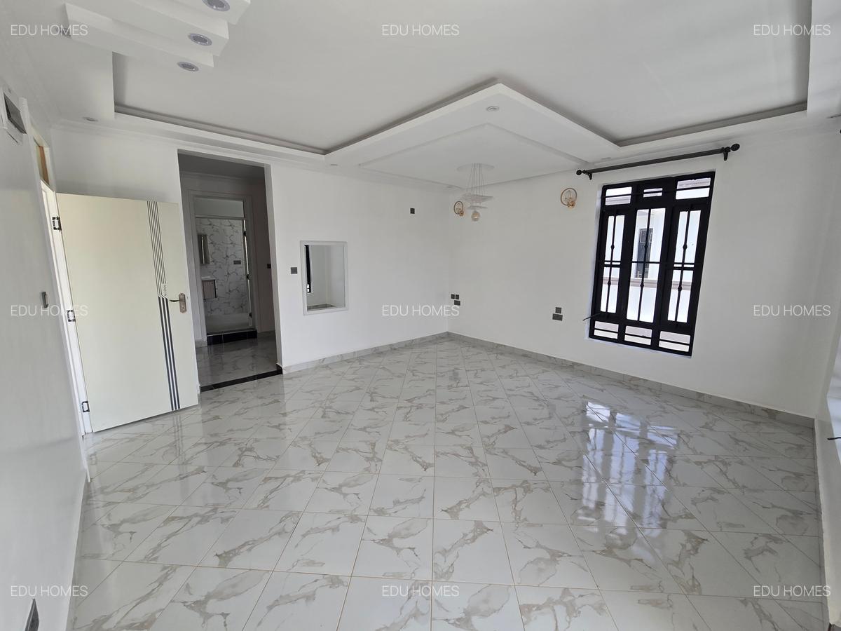 4 Bed House with En Suite at Thika Road - 14