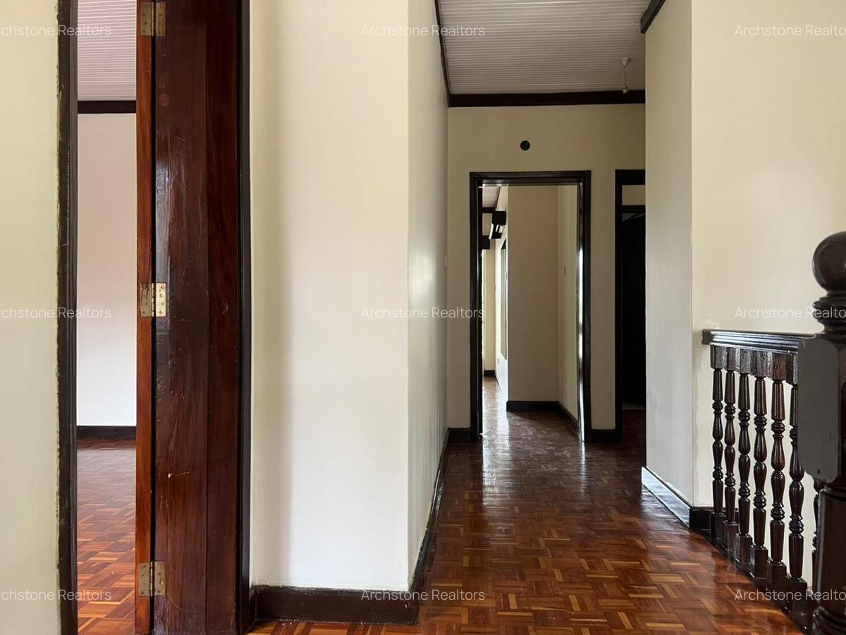 Office with Parking in Gigiri - 9