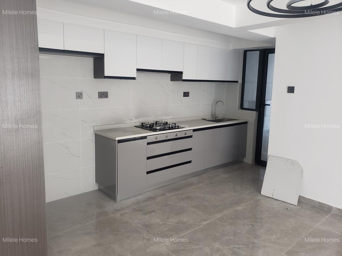 Serviced 2 Bed Apartment with En Suite at Kindaruma Road - 4